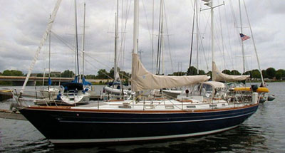 Cheoy Lee Sailing Yachts